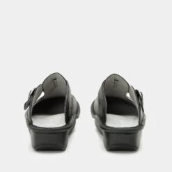 Shoes Classic Upgrade Black Shoe 12 Shoes Classic Upgrade Black Shoe -Alegria Shoe Store ALG 161 S3 165c27c1 0bc6 44a7 b339 9f24c1718733