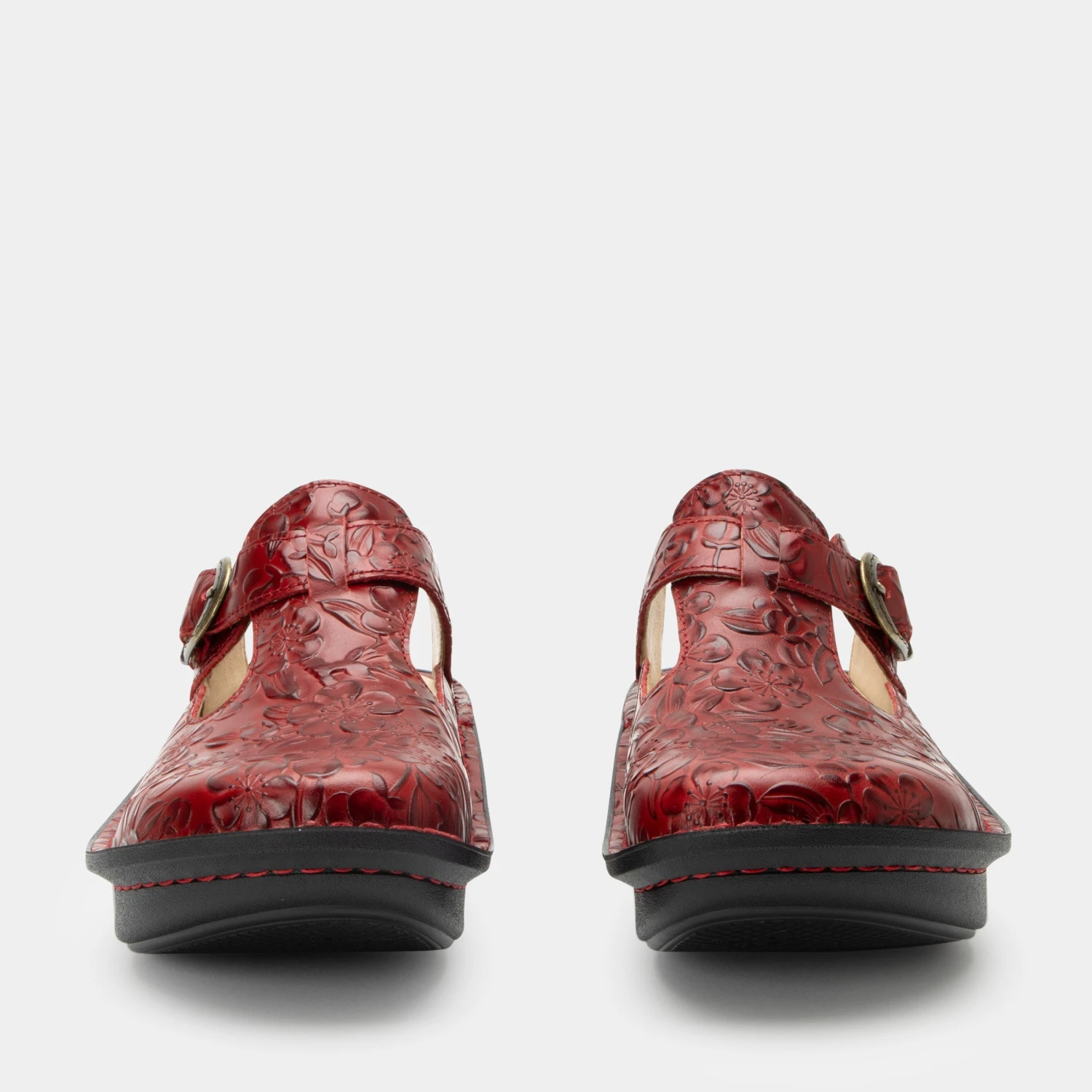 Shoes Classic Loretta Roja Shoe 7 Shoes Classic Loretta Roja Shoe - Image 5