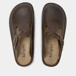 Classic Oiled Brown Shoe 13 Classic Oiled Brown Shoe -Alegria Shoe Store ALG 7412 S4 3e661747 058a 4bec 942c 6c2fa4750f4a