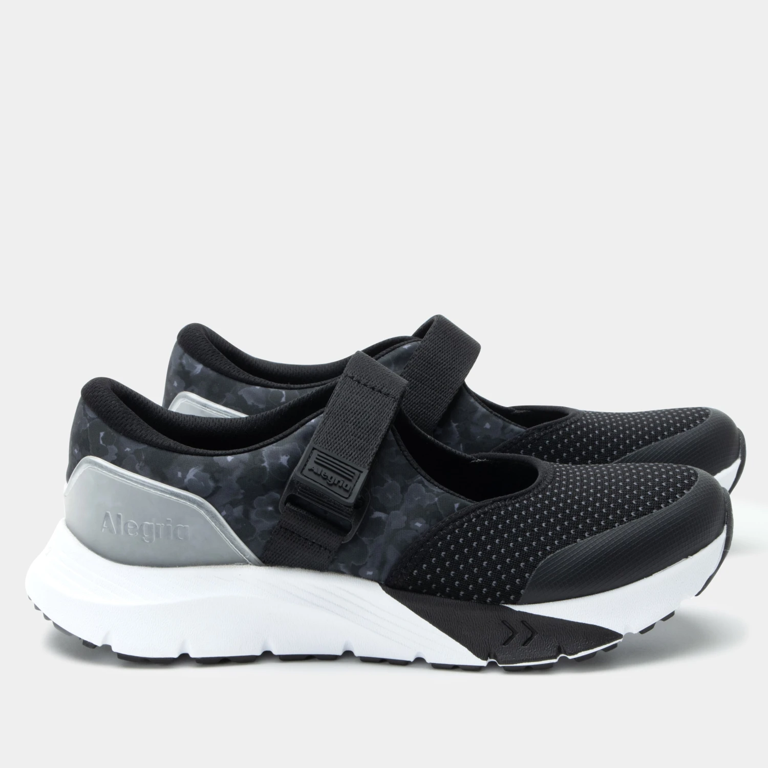 Atlis Poppy Pop Black Shoe 5 Atlis Poppy Pop Black Shoe - Image 3