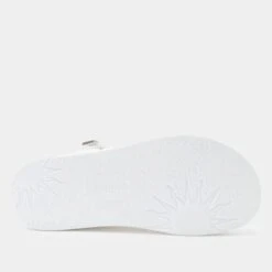 Allyson White Sandal 15 Allyson White Sandal -Alegria Shoe Store AYS 6439 S6 26754d9a 82c1 41fc 8978 40e00ff0fd0f