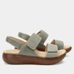 Bailee Woven Sage Sandal -Alegria Shoe Store BAI 6132 S2
