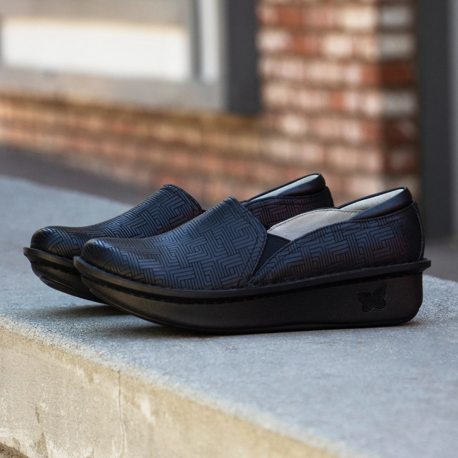 Debra Lock In Shoe 4 Debra Lock In Shoe - Image 2