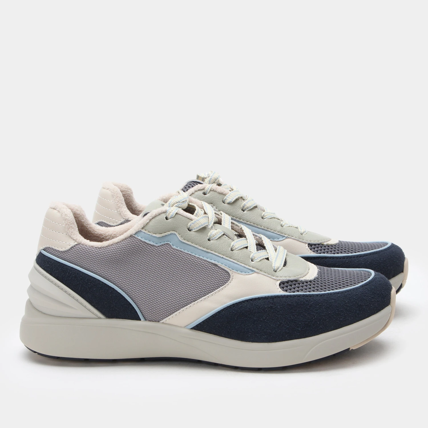 Embyr Retro Blue Shoe 4 Embyr Retro Blue Shoe - Image 2