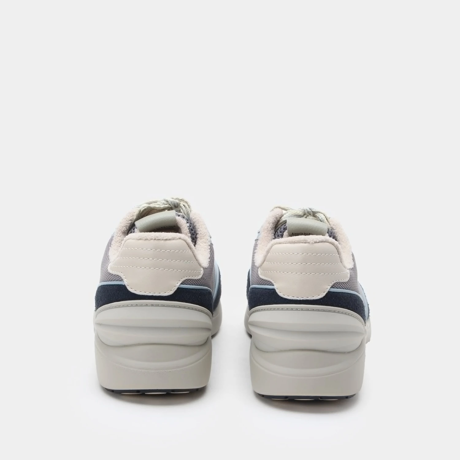 Embyr Retro Blue Shoe 5 Embyr Retro Blue Shoe - Image 3