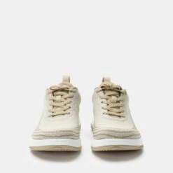 In8 Cream Shoe -Alegria Shoe Store IN8 6381 S5 a5d35dec de3e 42cc a80f 5cbe4b7bbed1