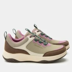 Motov8 Clay Shoe 9 Motov8 Clay Shoe -Alegria Shoe Store MO8 8246 S2 c7a91bbf ec88 4532 9e49 529589e368d5