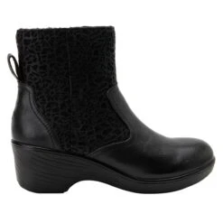 Scarlett Black Boot 10 Scarlett Black Boot -Alegria Shoe Store SCA 601 S2