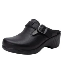 Shoes Selina Upgrade Black Shoe