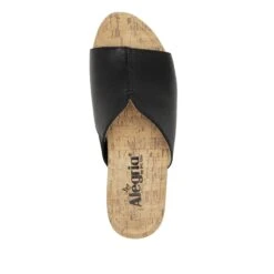 Triniti Black Butter Sandal -Alegria Shoe Store TRI 641 S4
