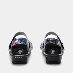 Vienna Tropic Nights Sandal 10 Vienna Tropic Nights Sandal -Alegria Shoe Store VIE 6111 S3