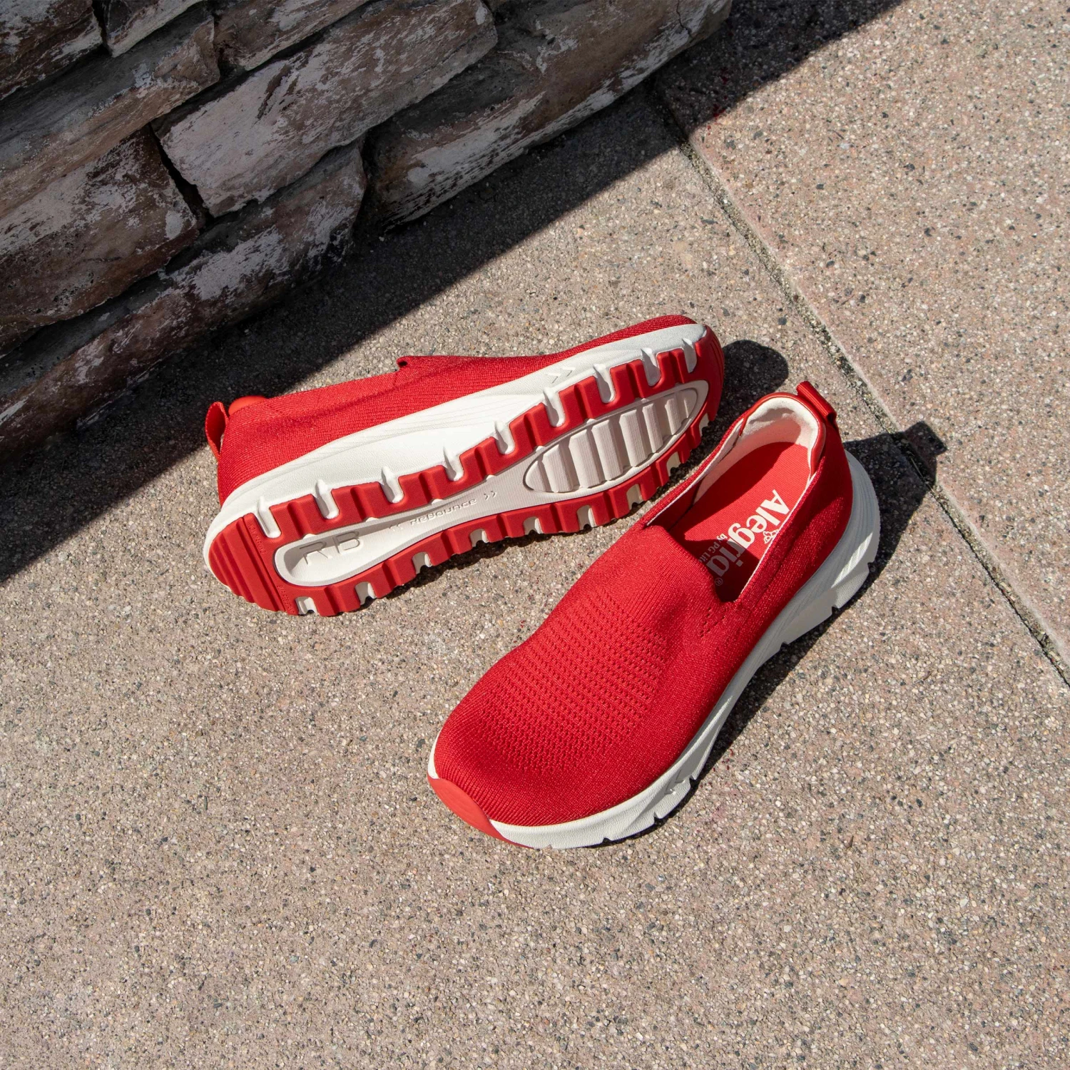 Waze Red Shoe 4 Waze Red Shoe - Image 2