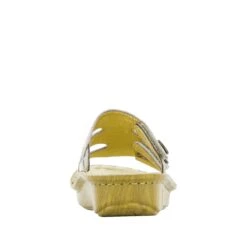 Venice Gold Your Own Way Sandal -Alegria Shoe Store ven 293 s3